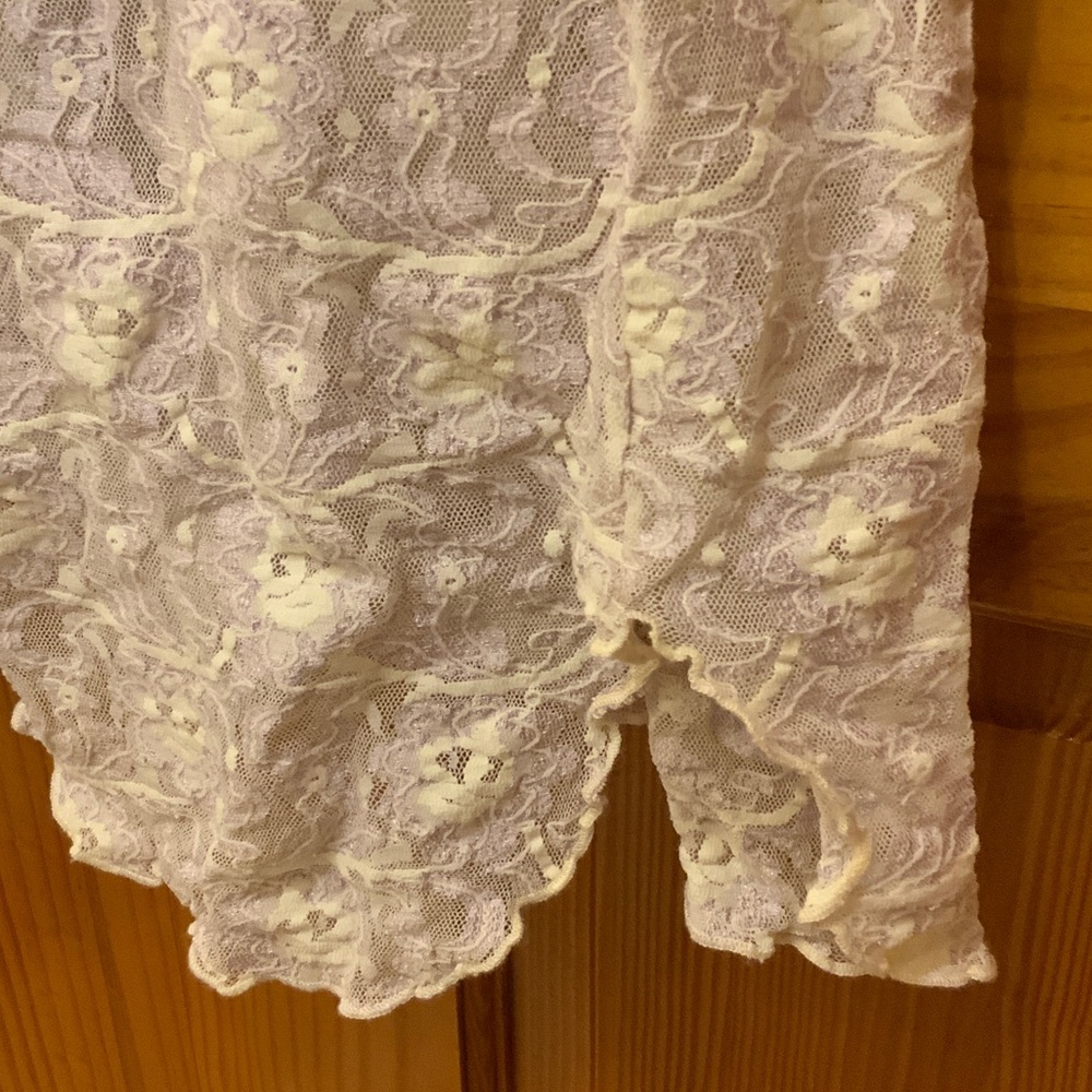 Vintage SEARS Elegant Lace Women’s‎ Lingerie Top in Cream - Picture 5 of 6